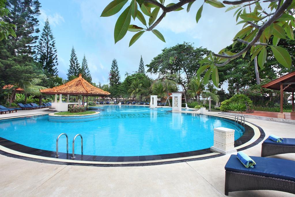Bali Tropic resort y Spa Nusa Dua  Exterior foto